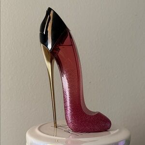 Carolina Herrera Very Good Girl Glam Perfume